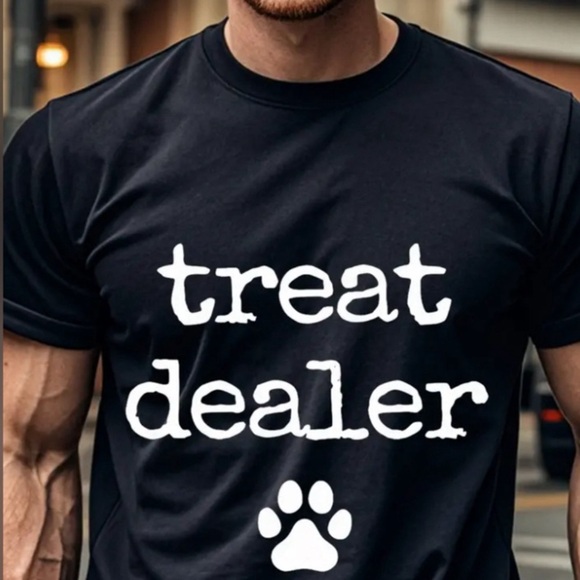 TREAT DEALER Dog Or Cat‎ Lover 100% Cotton Black Funny Tee T-Shirt Men’s Sz XXL - Picture 4 of 9